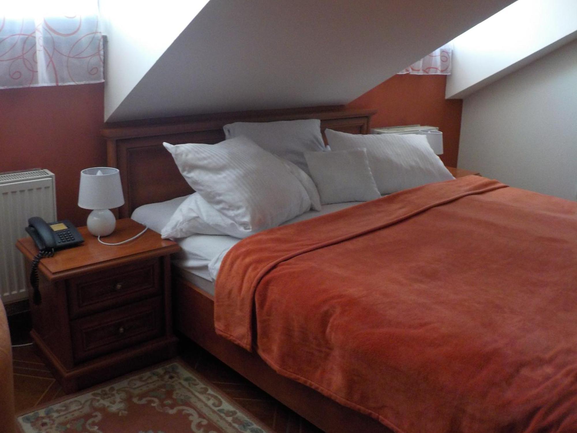 Hotel Krivan Kysucke Nove Mesto Bilik gambar