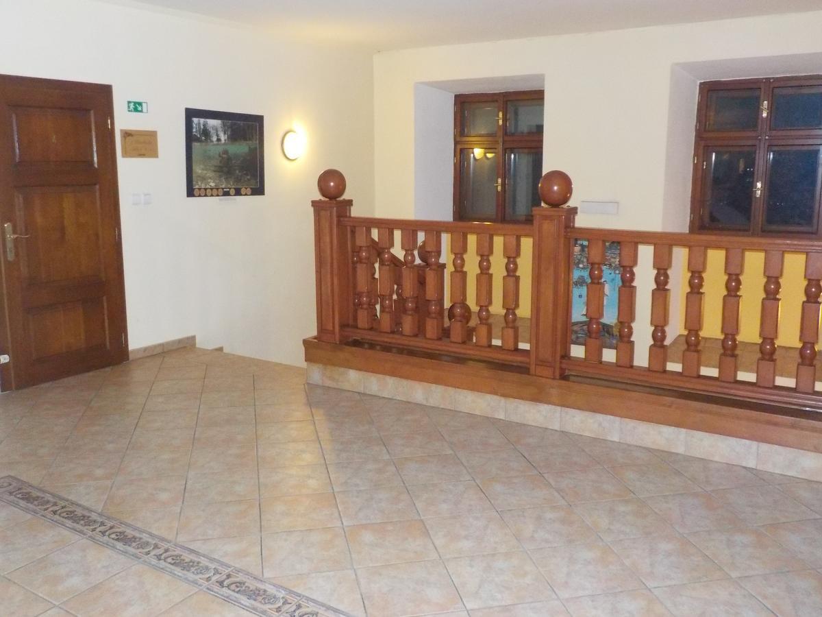 Hotel Krivan Kysucke Nove Mesto Luaran gambar